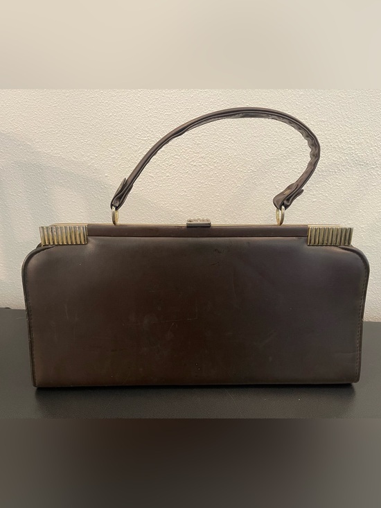 Vintage Handbags - Vintage Jaclyn Handbag with Gold Tone Hardware